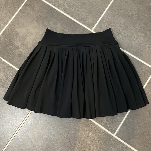 OFFLINE By Aerie Real Me Pleated Circle Tennis Skirt size Small - Picture 3 of 10